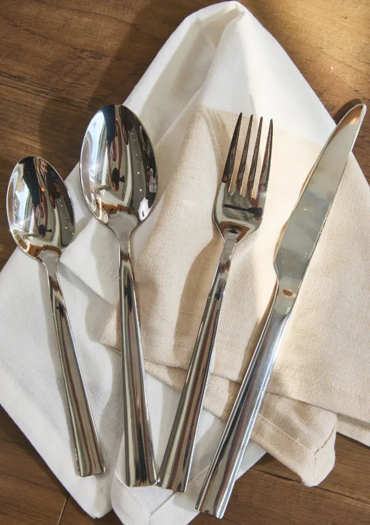 set de cubiertos acero inox (1).webp